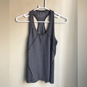 Human Performance Engineering Tank Top Size: S